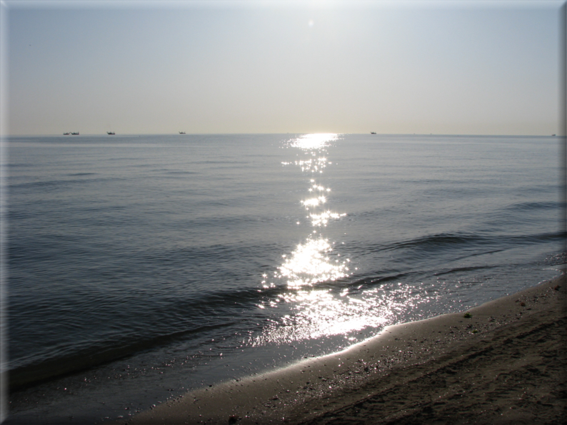 foto Alba sulla spiaggia di Riccione